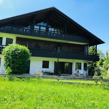 Апартаменты Bergblick Kampenwand Ашау-им-Химгау